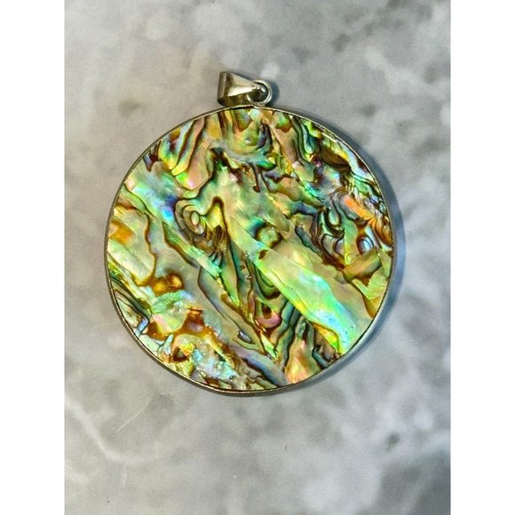 Reversible Abalone/Mop Shell Large Round Women's Pendant 1 1/2" - Picture 10 of 12